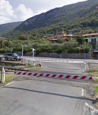 Treno contro auto a Pilzone, nessun ferito grave