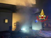 Cinque ore di lavoro per domare il rogo all’Alfa Acciai