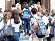 Casi covid in netto calo a scuola. Giù anche del 90%