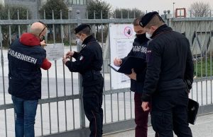 Al lavoro con tampone positivo, chiusa l’azienda