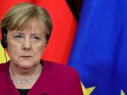 Merkel chiede perdono alla Germania e annulla la serrata di Pasqua