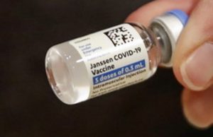 Usa: sospensione al vaccino Johnson & Johnson dopo sei casi di trombosi