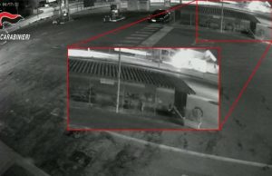 Attentato di via Morelli, in manette i due presunti autori. Due bresciani “no vax”