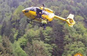 Cade in un burrone, morta escursionista di Montichiari