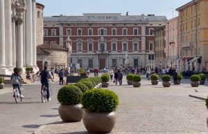 Stasera in Piazza Duomo ci sarà una veglia per la pace