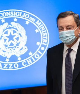 Certificato verde per i lavoratori della scuola e delle Rsa: via libera dal Cdm