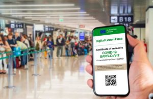 “Green Pass Italiano” è scontro politico. Contagi in aumento: non si escludono nuove misure