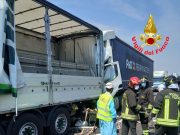 Tamponamento fra mezzi pesanti, non ce l’ha fatta un autista