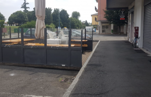 Sparatoria al Violino, restano gravi le condizioni del 53enne ferito sabato sera