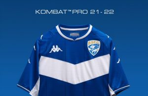 Il Brescia Calcio presenta le nuove maglie: via il grigio, torna il rosso