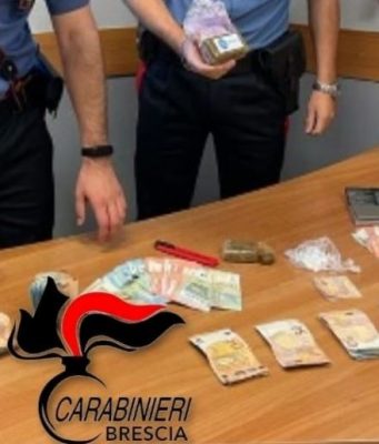 Offriva da bere a tutti, auto e vestiti nuovi. Dalla povertà allo spaccio