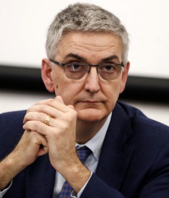 Brusaferro: “Sì alla scuola in presenza, ma pronti a tracciamenti e quarantene”