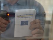 Il governo lavora all’estensione del certificato verde, sì da Confindustria e sindacati