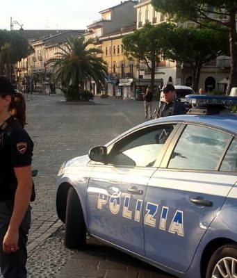Pusher arrestato con la cocaina nelle mutande