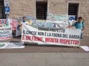 Due mesi di presidio, arriva anche Luca Mercalli