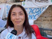 Il Vescovo Tremolada al presidio permanente davanti al Broletto