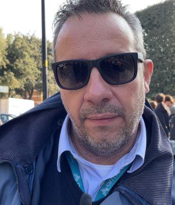 #il23scendoinpiazza, ci sono anche i conducenti dei bus