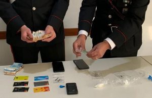 Spaccio in appartamento a Lonato, due arresti