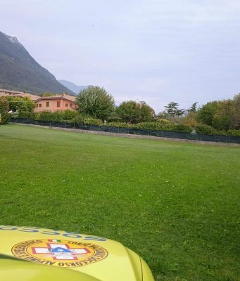 Cade durante l’arrampicata, soccorso dal cielo alpinista di 73 anni