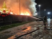 Calcinato, va in fiamme la “Special Rifiuti”