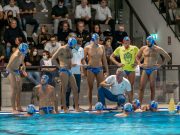 L’AN a Roma per rimanere agganciata alla vetta il gruppo dei giocatori dell'AN Brescia insieme a coach Bovo