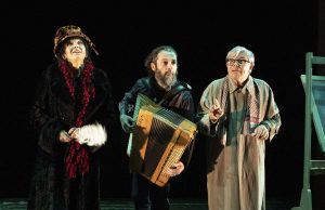 ‘Caduto fuori dal tempo’, tutto pronto per la ‘prima’