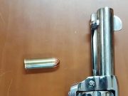 Estorsione, spaccio e minacce. Arrestati