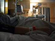 Fine vita: primo sì in Italia al suicidio assistito