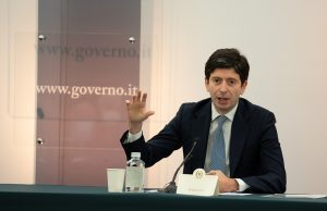 Speranza: “Ieri 18 mila nuove prime dosi” ministro-salute-roberto-speranza-vaccini-green pass