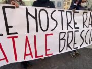 FdI in piazza per il Buon Natale, “fieri delle nostre radici”