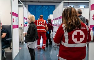 Vaccini, oggi probabile via libera da Aifa per Novavax