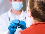 Sistema dei tamponi in tilt, Federfarma: “Puro delirio”