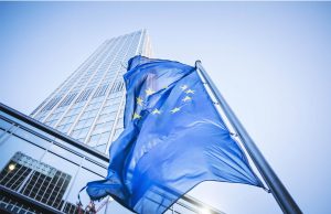 Bce: “Economia mondiale conferma percorso di ripresa”