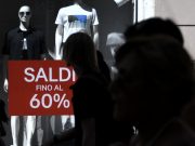 6 italiani su 10 acquisteranno con i saldi