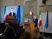 Energia, Draghi annuncia un intervento contro i rincari