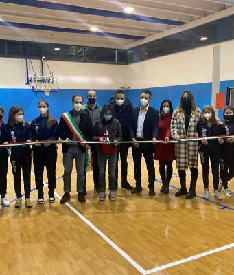 Montirone, nuovo look per la palestra delle scuole medie