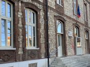 Nuovi infissi per la storica scuola Battisti di Borgo Trento