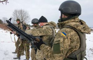 Farnesina: “Gli italiani lascino l’Ucraina”