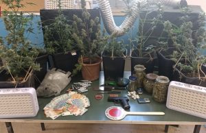 Spaccio di droga: due arresti e una denuncia a Brescia