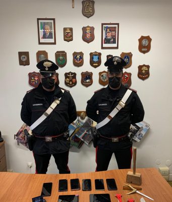 Manerbio: minacce, insulti, violenze, 7 minorenni denunciati per bullismo
