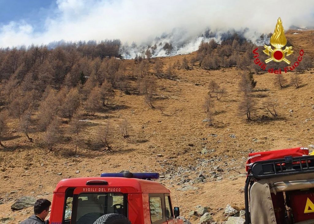 incendio vezza d'oglio