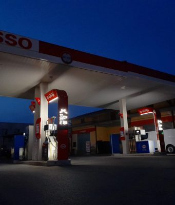 Caro carburanti: taglio delle accise fino all’8 luglio