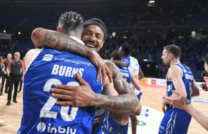 Germani al fotofinish batte Pesaro, 88-83. Vittoria n. 12