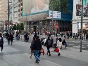 La Spagna dice addio alle mascherine al chiuso