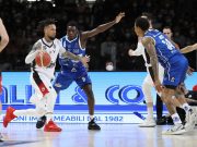 Sconfitta indolore a Bologna, ora sotto con Sassari