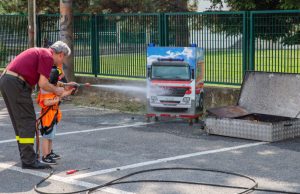 Oltre 100 bambini a San Bartolomeo con i Vigili del Fuoco