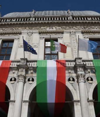 La celebrazione per la Festa della Repubblica a Brescia