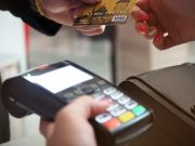 Pagamenti con il pos, verso un limite minimo di 60 euro