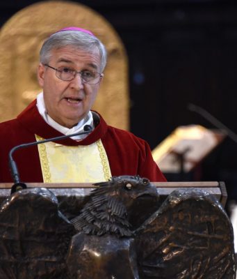 Il Vescovo “è in buone condizioni, le cellule hanno attecchito”