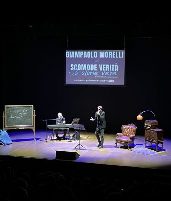 “Tra Scomode Verità e storie vere” Morelli piace e diverte